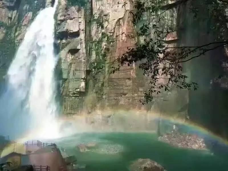 探秘男生会对怎样的女生说她忽冷忽热?如果他们只是普通朋友,他会这么说吗?-胡杨网