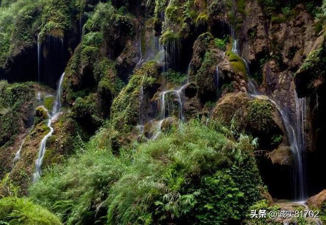 老师不让我们吃东西，我今天放学的时候吃，老师罚我抄课文，我很生气，心情好，真的是烦的要死😖？游戏画面